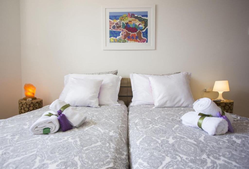Posteľ alebo postele v izbe v ubytovaní West Coast luxury apartment