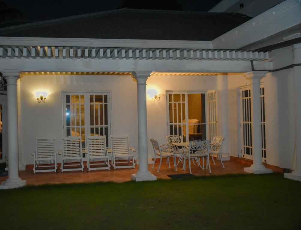 Patio nebo venkovní prostory v ubytování Donald Mansion