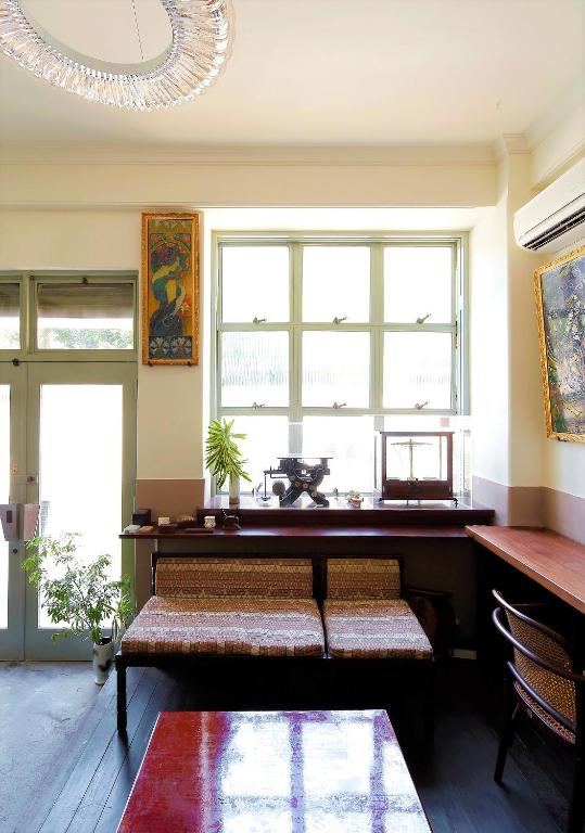 Posezení v ubytování Hostel Kura