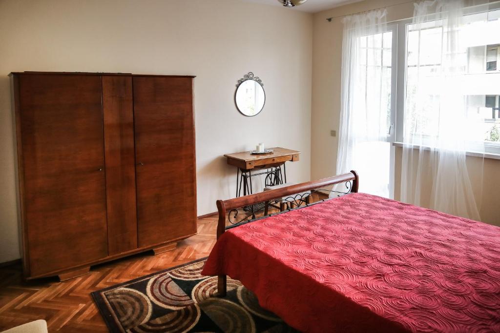Doc's Family Apartment in the heart of the City