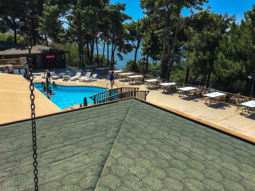 Bazén v ubytování Troia Tusan Hotel nebo v jeho okolí