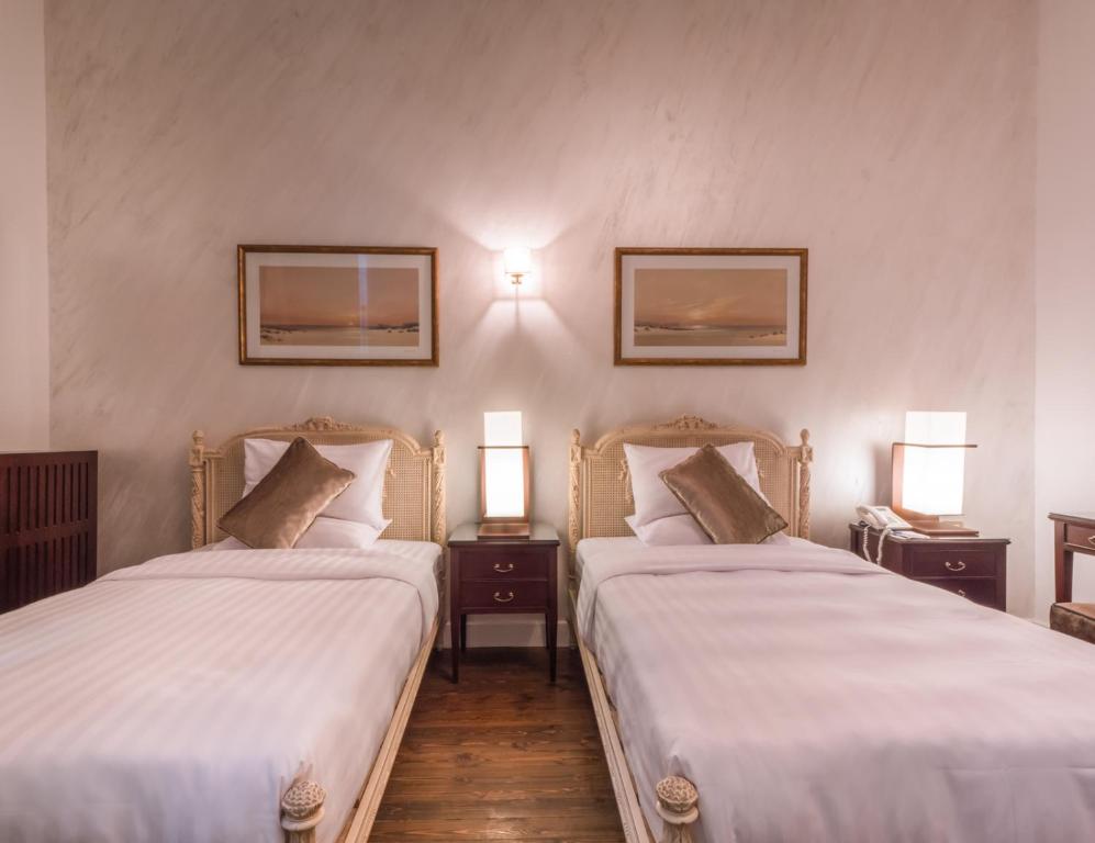 1920s Boutique Hotel and Restaurants - 4