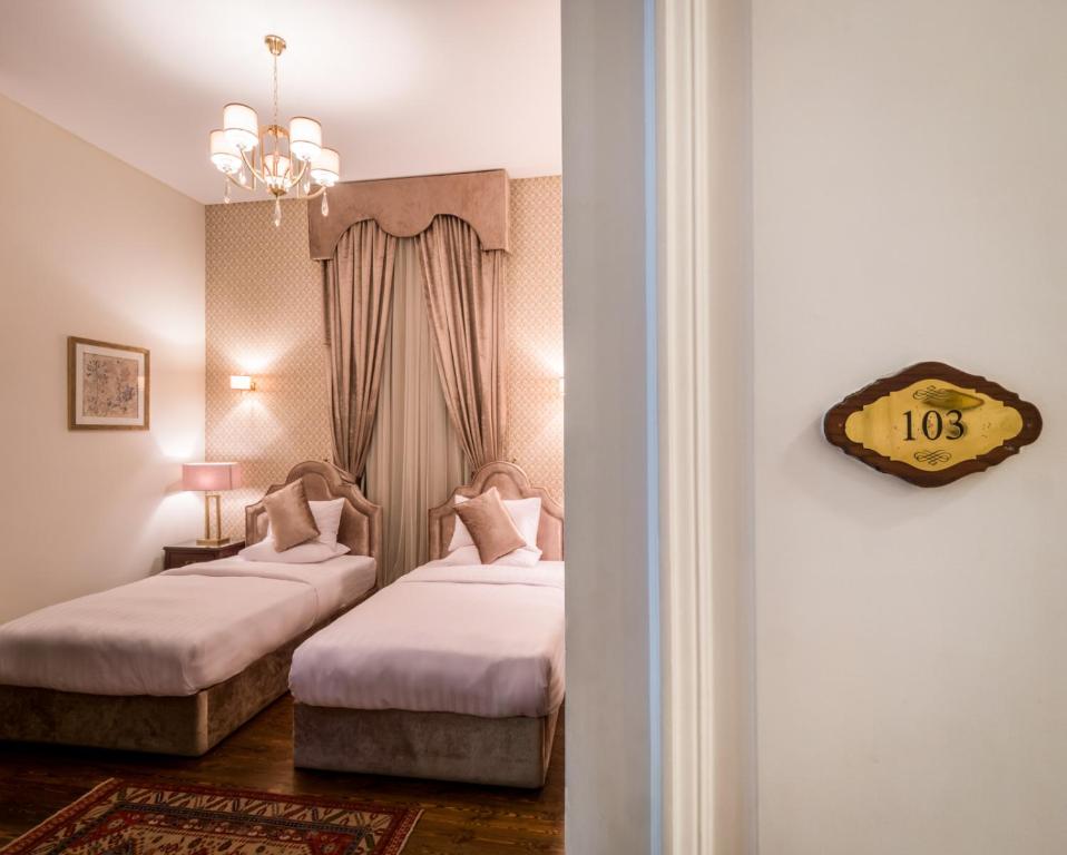 1920s Boutique Hotel and Restaurants - 7