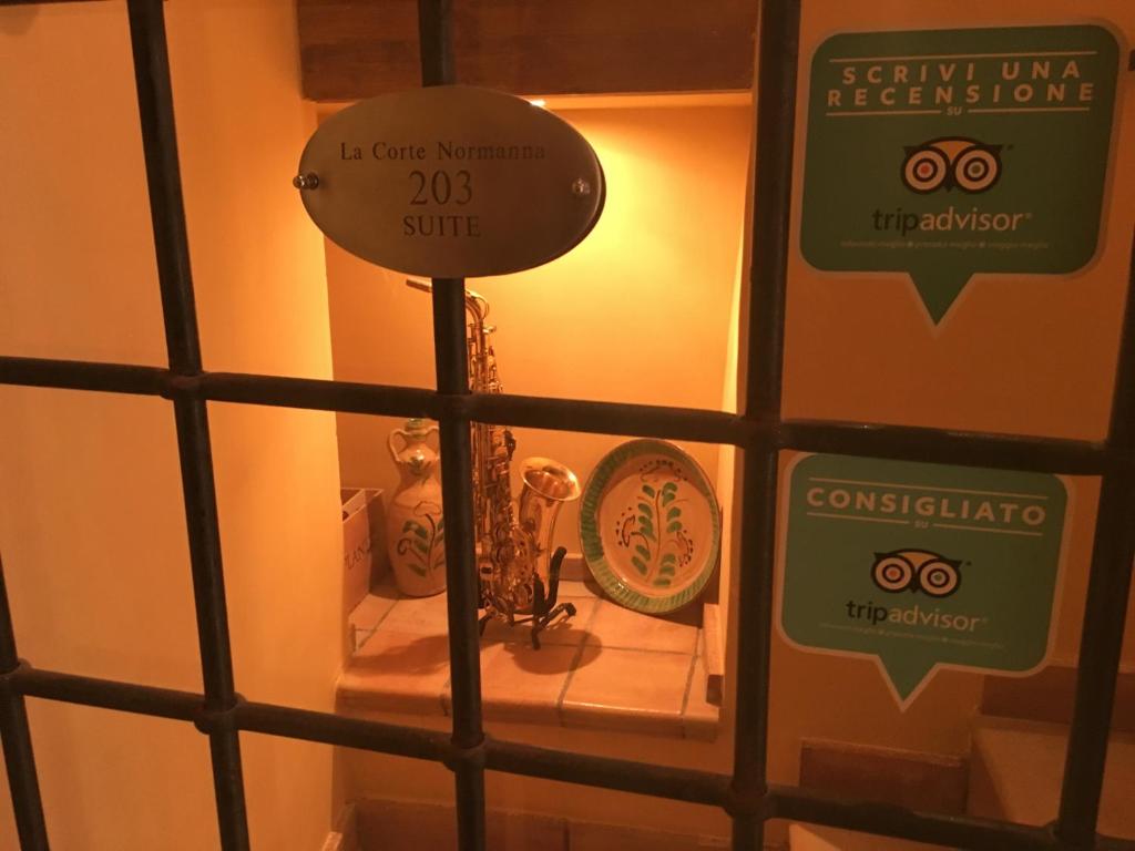 Certifikát, hodnocení, plakát nebo jiný dokument vystavený v ubytování Guest house La Corte Normanna
