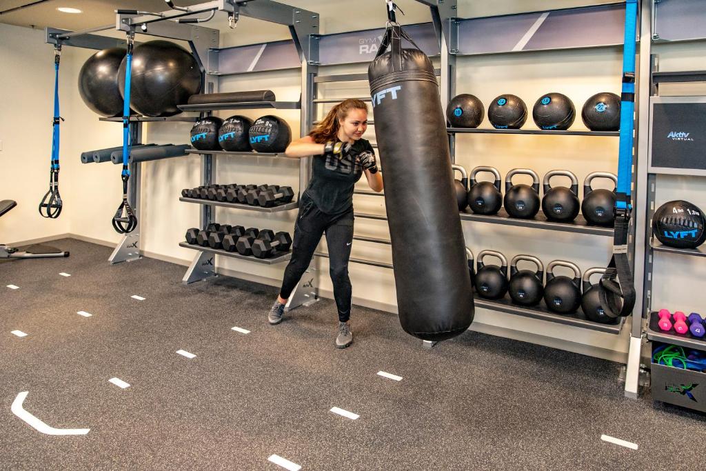 Fitness centrum a/nebo fitness zařízení v ubytování CIVANA Wellness Resort & Spa
