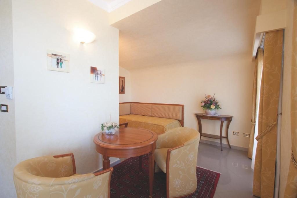 Hotel Tirreno - Suite Con Vista Mare