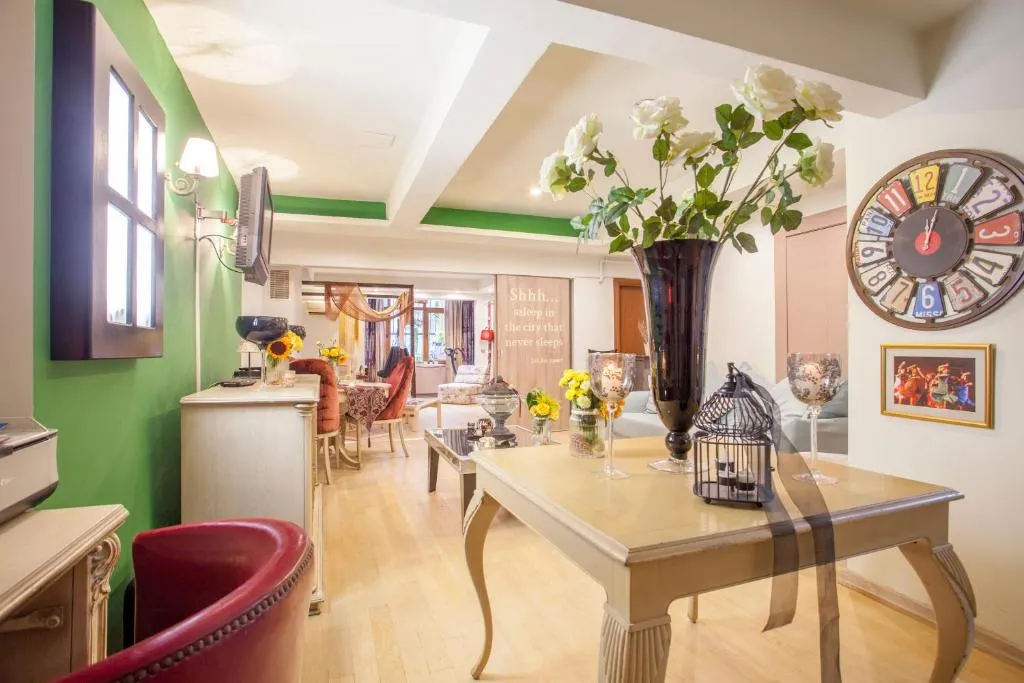 Le Chic Apart Rumeli Caddesi ?im?ek Apt.No:5 Kat 1, Istanbul, Turcia