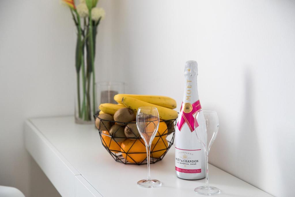 Rocky Beach Rooms - 6