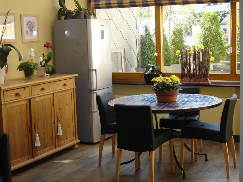 Kuchyň nebo kuchyňský kout v ubytování B&B Villa Des Raisins