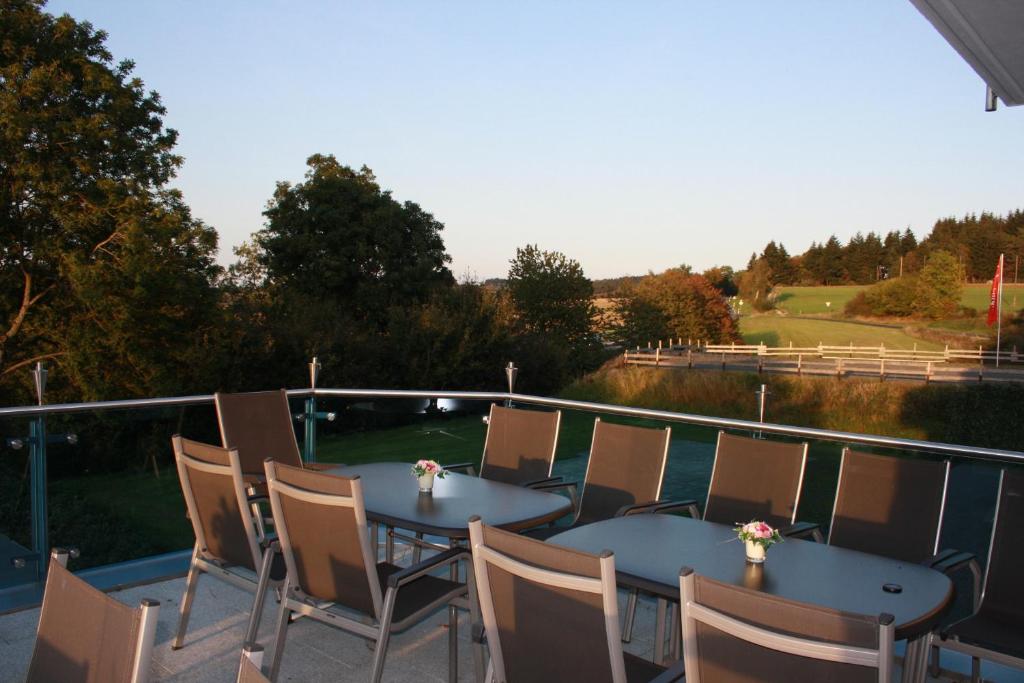 Balkón nebo terasa v ubytování Hotel Retterath am Nürburgring
