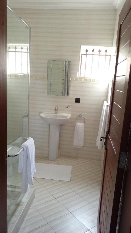 Northern Pearl Luxury Apartments - 2