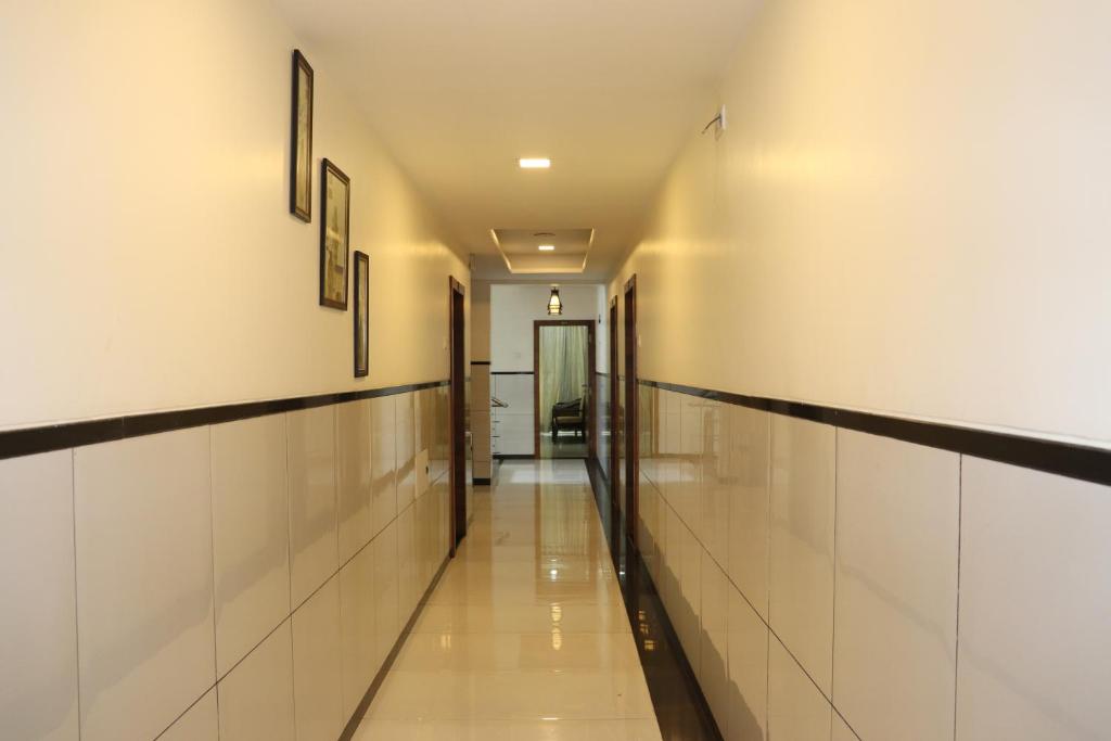 Fotografie z fotogalerie ubytování Hotel Sai Shubham v destinaci Širdi