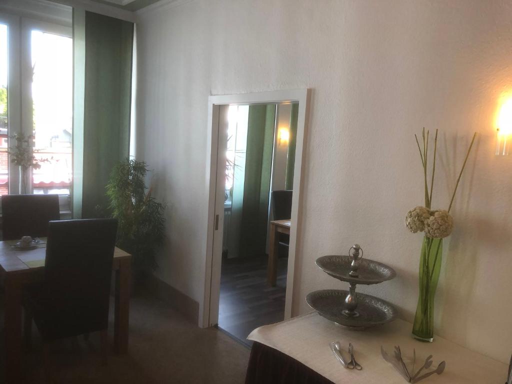 Fotografie z fotogalerie ubytování Hotel Sechzehn v destinaci Leverkusen