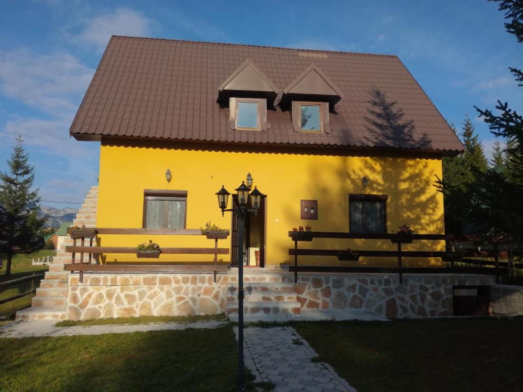 Gallery image of Holiday Home Cacovic in Žabljak