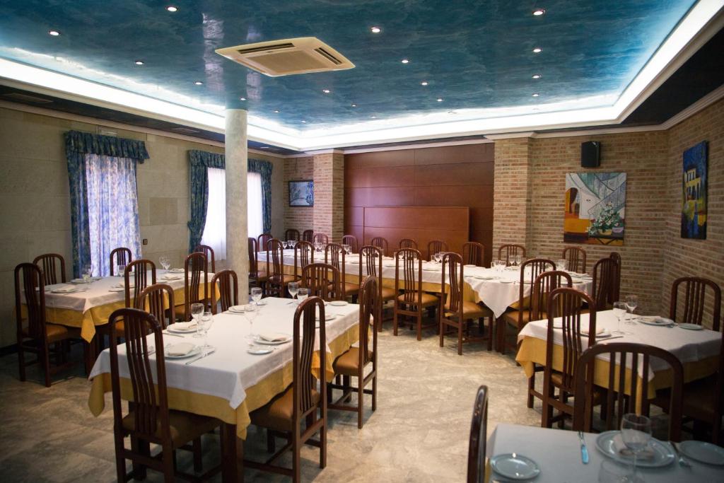 Restaurace v ubytování Hostal Acuario