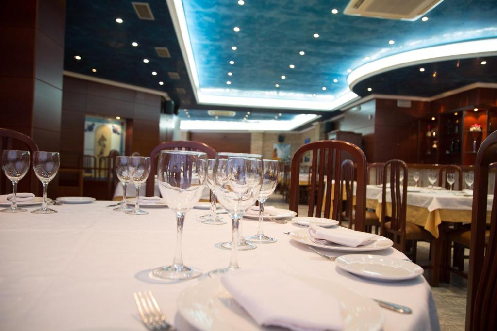 Restaurace v ubytování Hostal Acuario