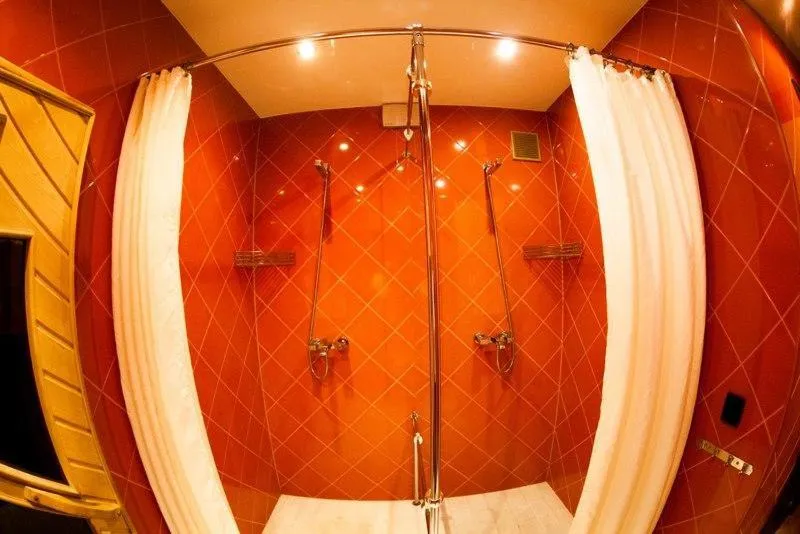 Four Rooms Hostel, Kudrovo, Russia