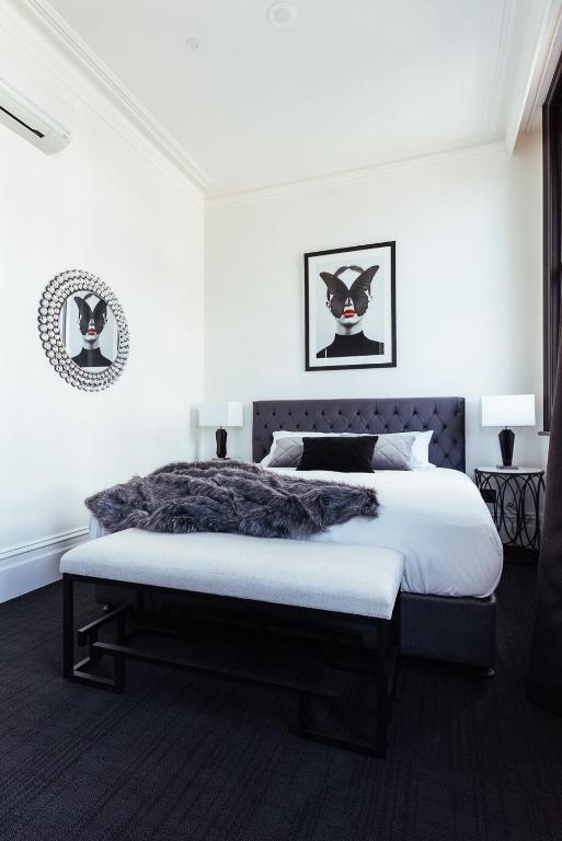 Postel nebo postele na pokoji v ubytování East Brunswick Hotel