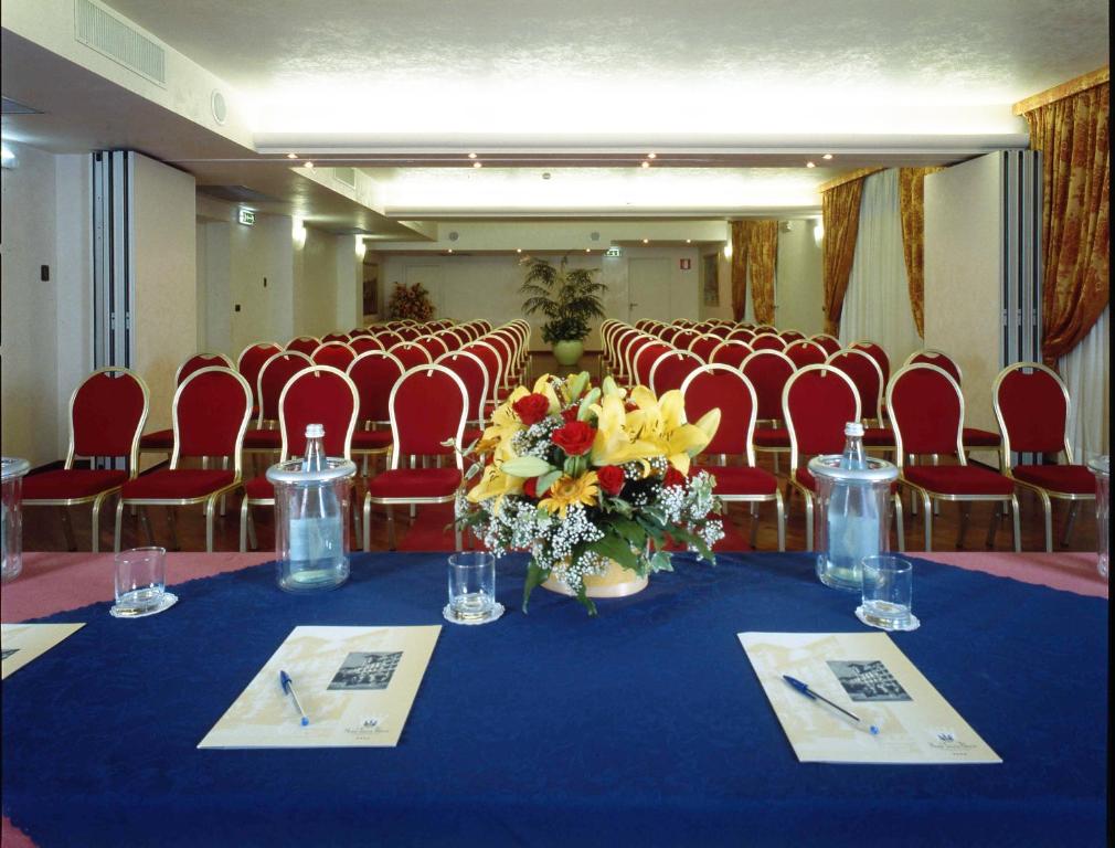 Konferenční prostory v ubytování Hotel Savoy Palace