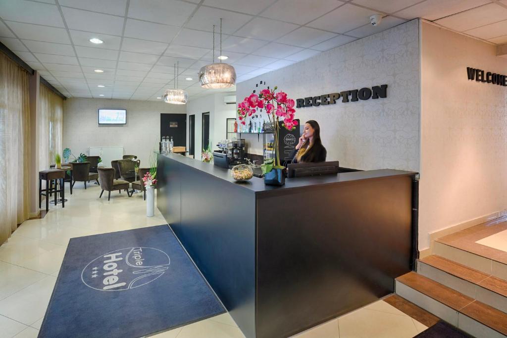 Vstupní hala nebo recepce v ubytování Triple M Hotel