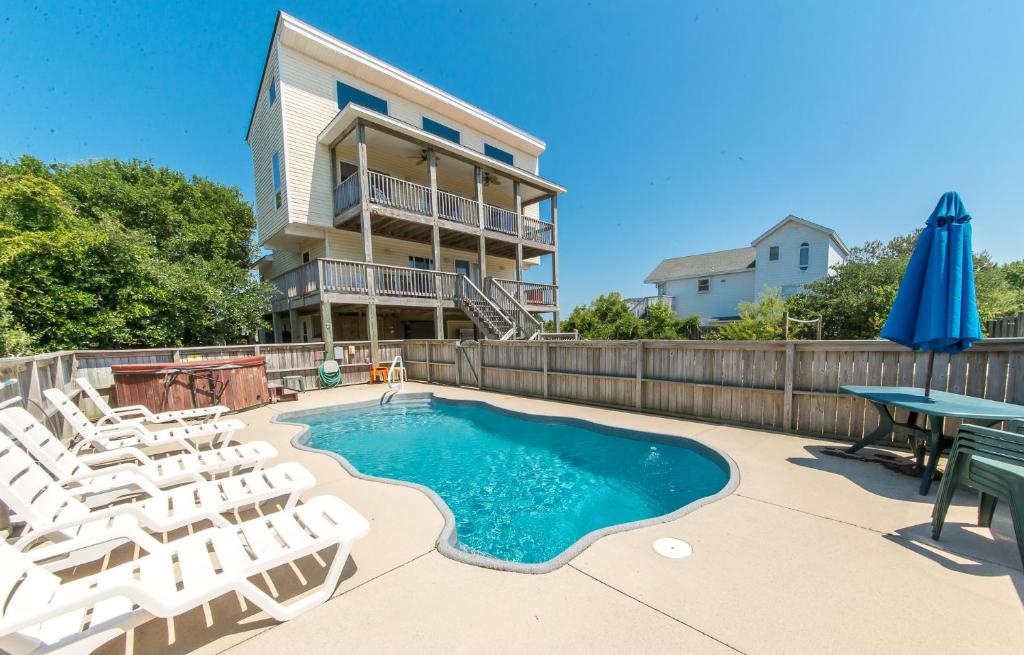 Bazén v ubytování Sunset Place nebo v jeho okolí