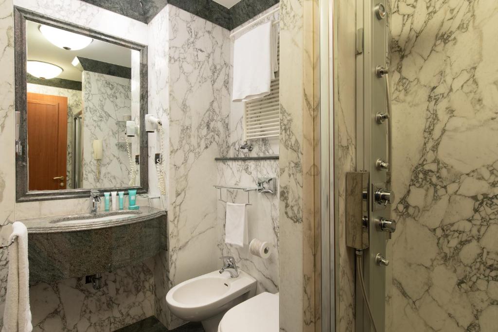 Kúpeľňa v ubytovaní Hotel Capitol Milano