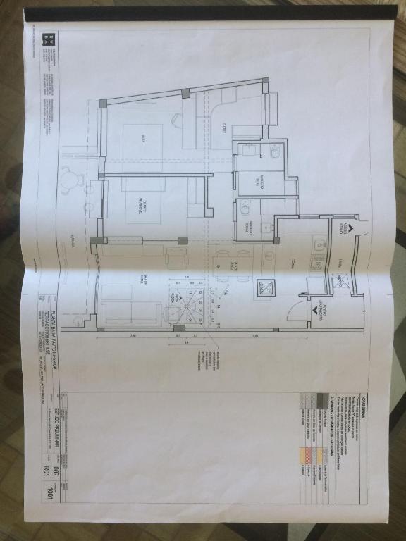  Top floor with balcony in Copacabana