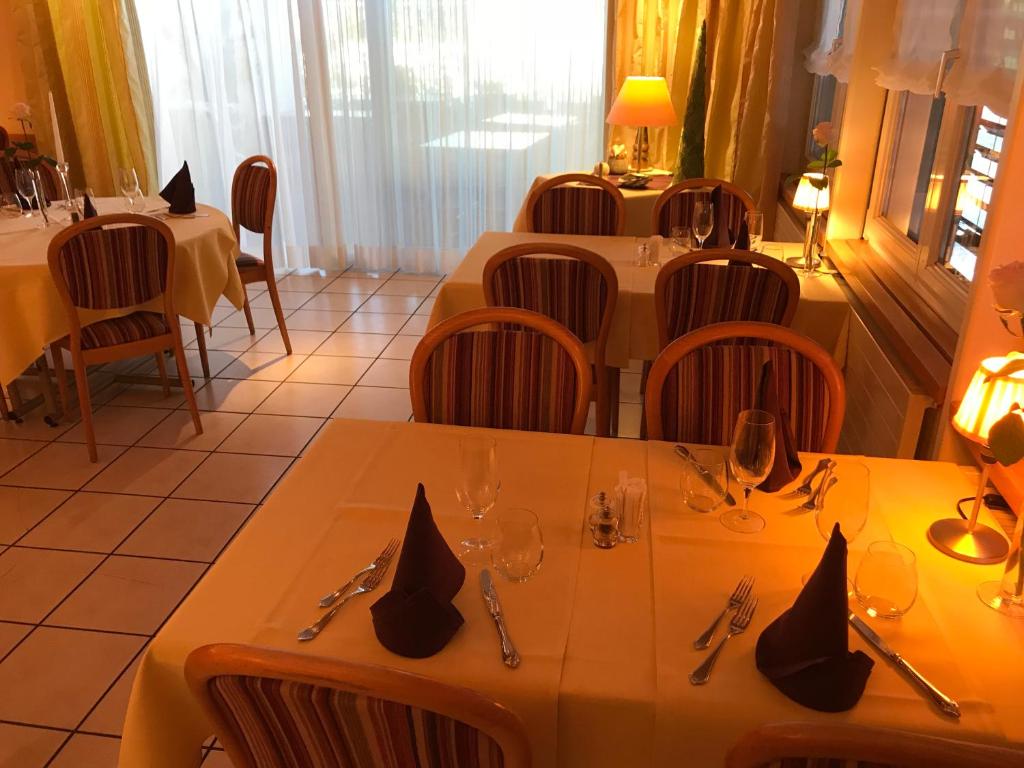 Restaurace v ubytování Hotel Eintracht