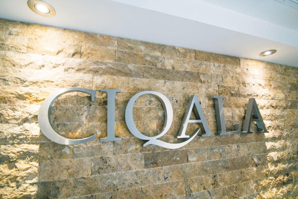 Certifikát, hodnocení, plakát nebo jiný dokument vystavený v ubytování Ciqala Suites Hotel - San Juan