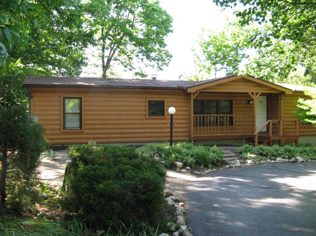 The building in which the holiday home is located