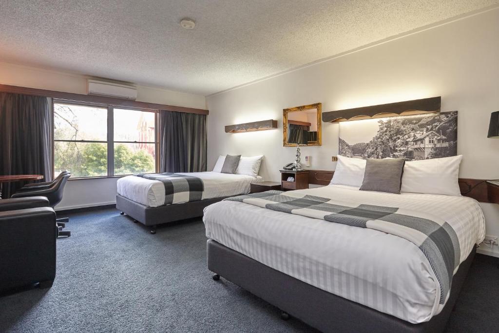 Quality Hotel Colonial Launceston - Business Twin Room