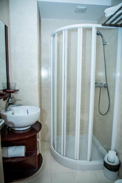 Koupelna v ubytování Hotel Megalos