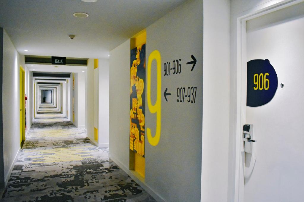 Fotografie z fotogalerie ubytování YELLO Hotel Paskal Bandung v destinaci Bandung