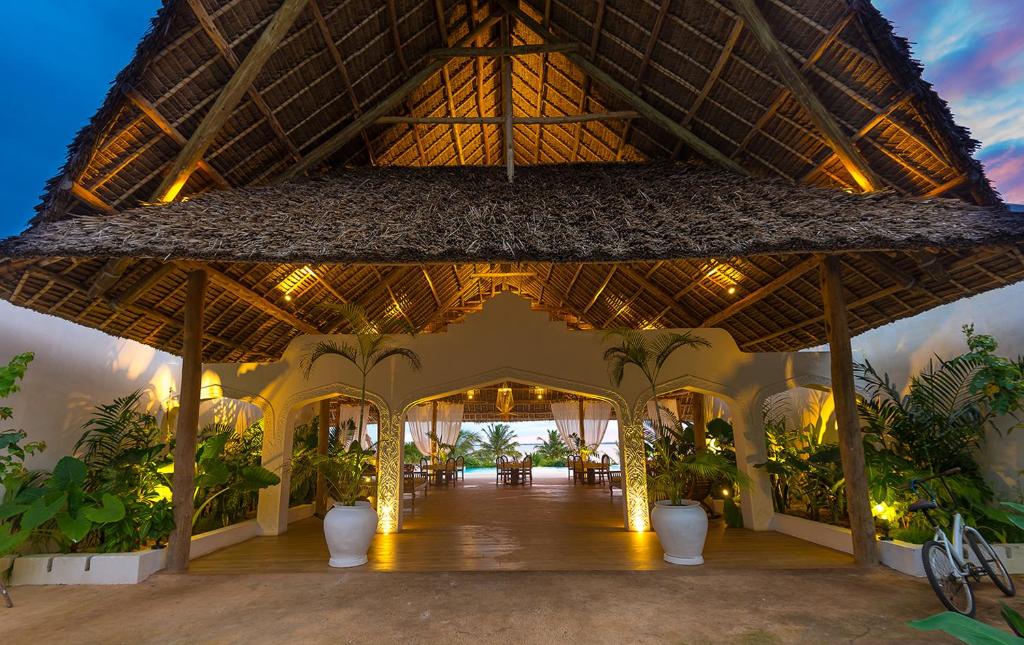 Zahrada ubytování Konokono Beach Resort and Isaraya Luxury Overwater Villas