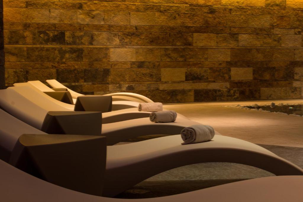 Posezení v ubytování UNA HOTELS T Hotel Cagliari
