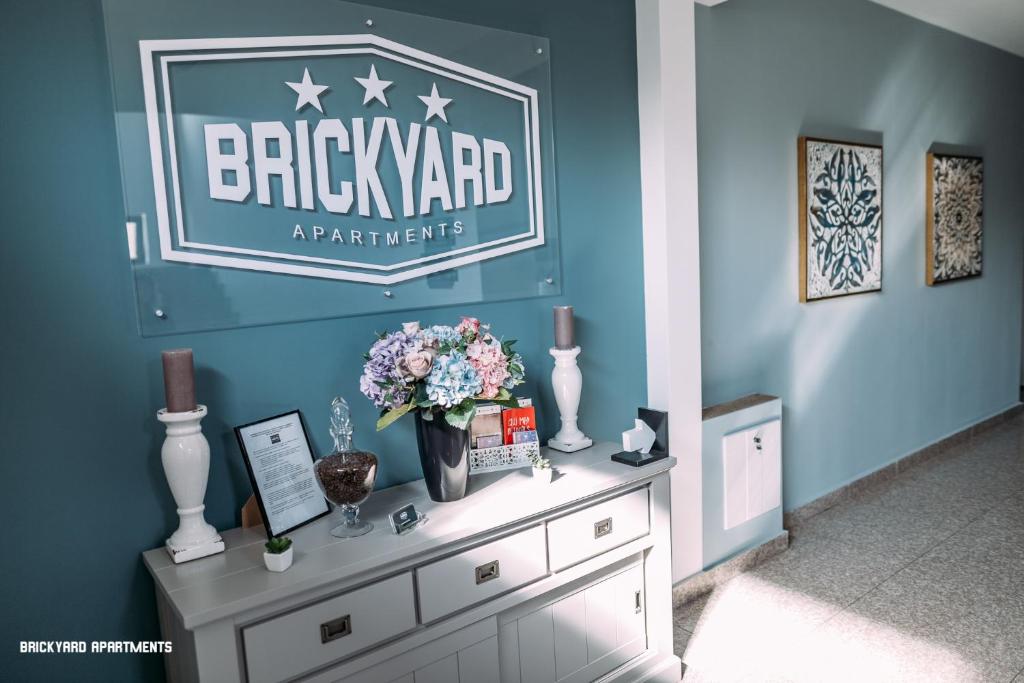 Certifikát, hodnocení, plakát nebo jiný dokument vystavený v ubytování Brickyard Apartments Cluj