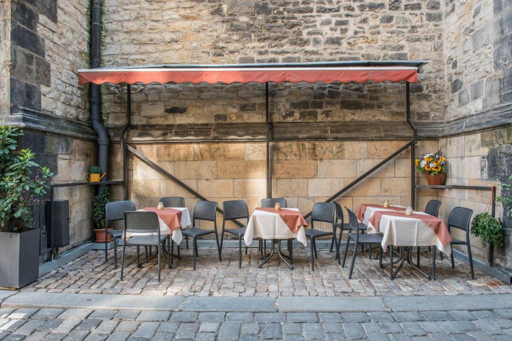 Hotel Cerny Slon - Resim 38