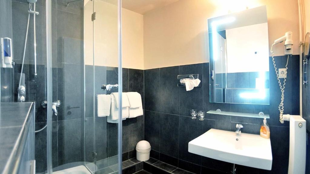 St.Joseph Hotel Hamburg - Reeperbahn St.Pauli Kiez - Resim 3