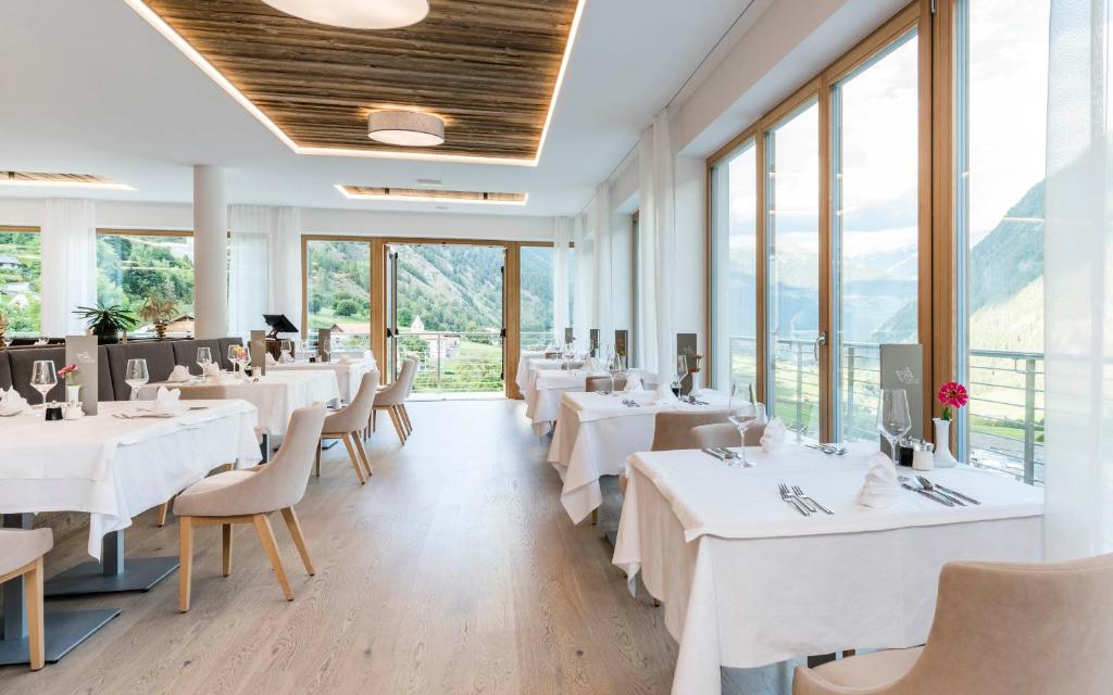 Restaurace v ubytování Tuberis Nature & Spa Resort
