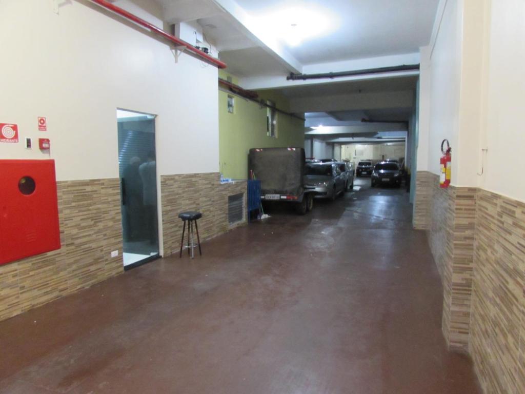  Hotel Ideal Flíper com Estacionamento Grátis para carro pequeno altura padrão