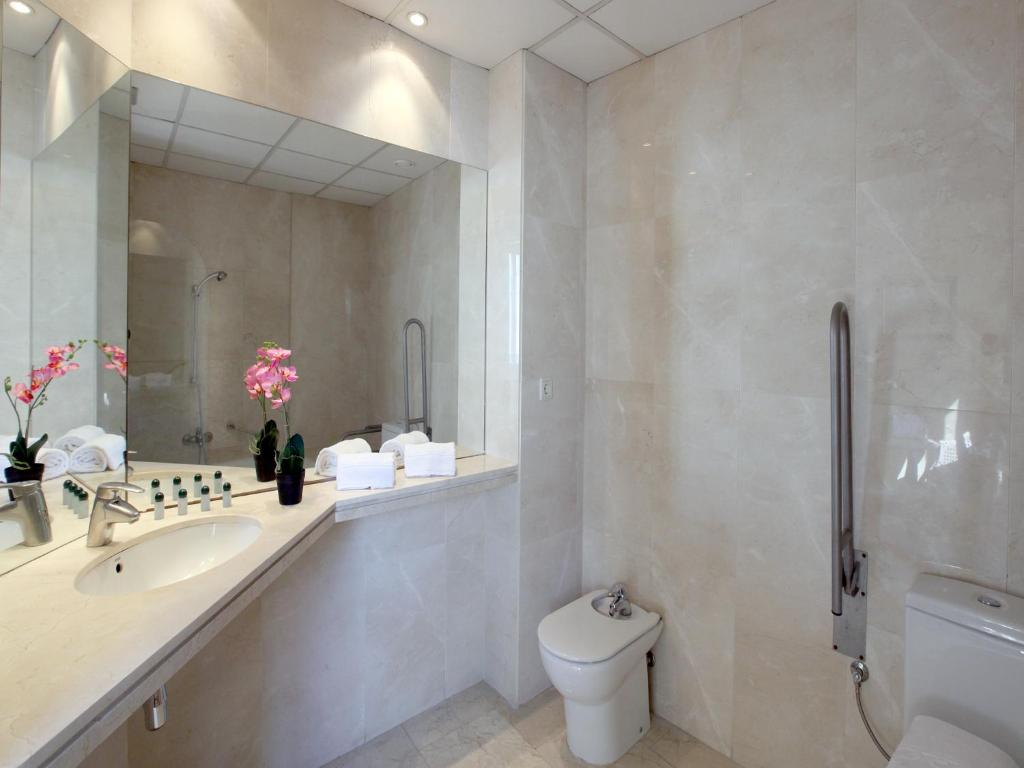 Hotel Lleó - Resim 15