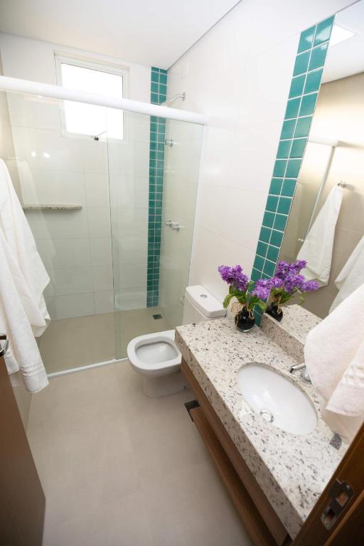 Um banheiro em Ilhas do Lago Eco Resort by WAM Experience