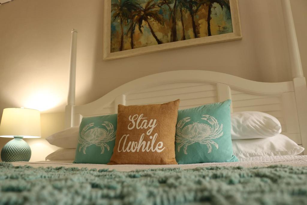 Postel nebo postele na pokoji v ubytování Sweetfield Manor