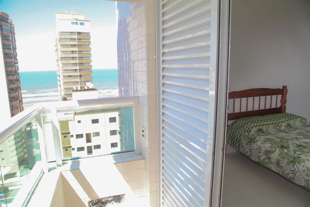  Aviação-Praia Grande/SP- 100m praia - imperdível