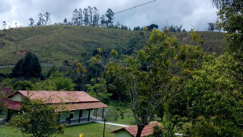 Afbeelding uit fotogalerij van Pousada Viajantes do Tempo in Cunha