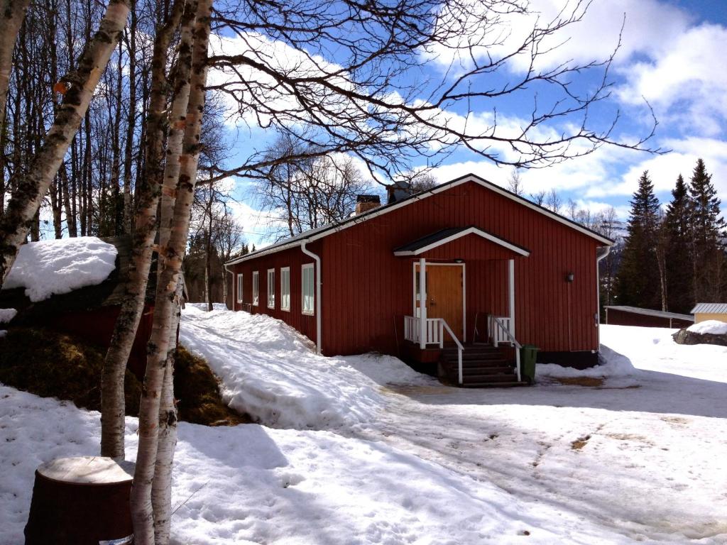 Stora Björnstugan durante l'inverno