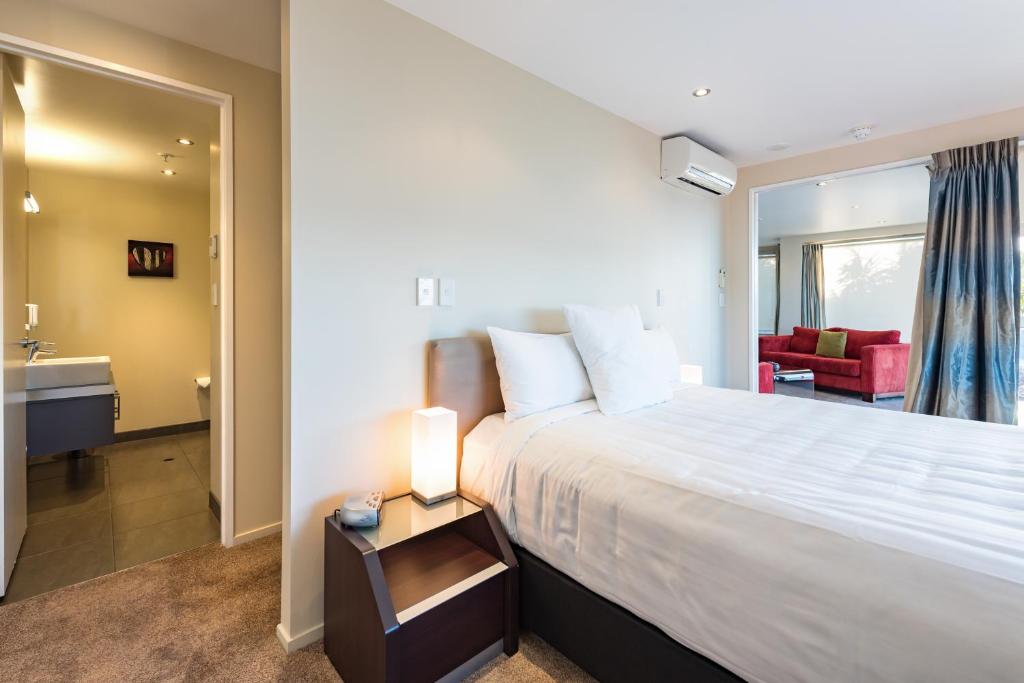 Edgewater Palms Apartments - Resim 39