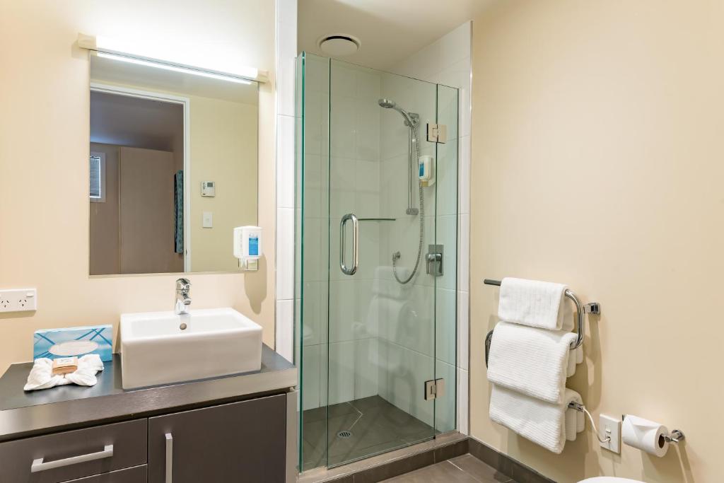 Edgewater Palms Apartments - Resim 42