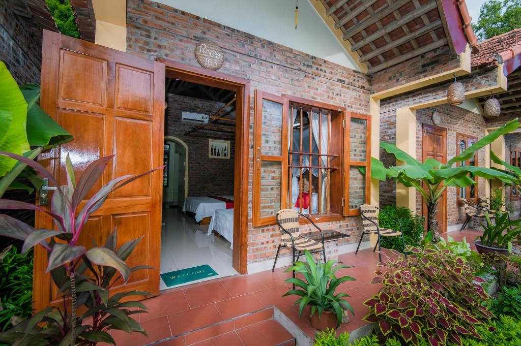 Tam Coc Lake View Homestay - 11