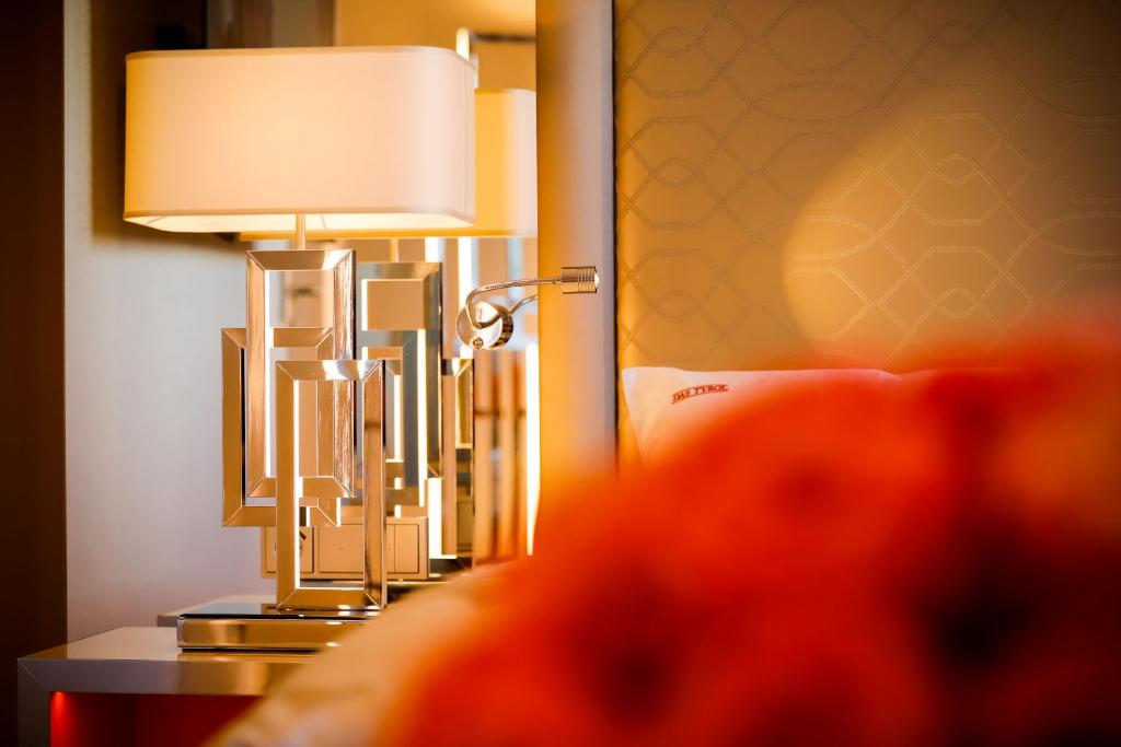 Boutiquehotel Das Tyrol - 12